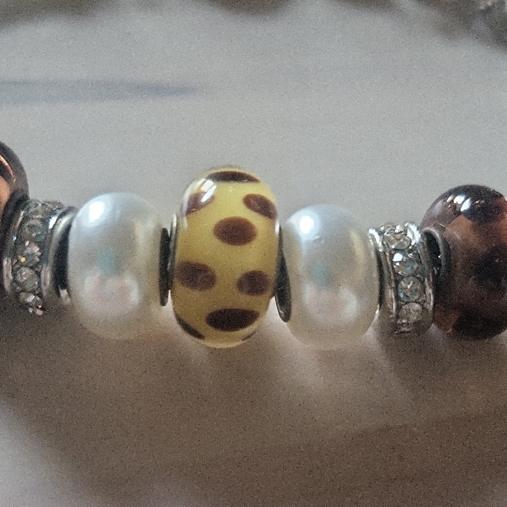 Braclet With Brighton Rinestones - Picture 3 of 6